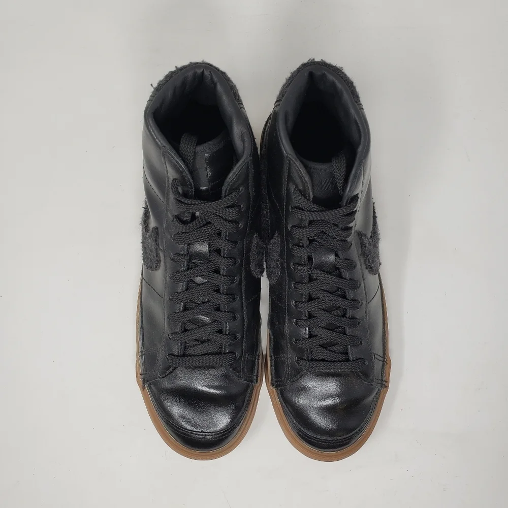 Nike Blazer mid sneakers black leather embroidered swoosh gum sole size 9